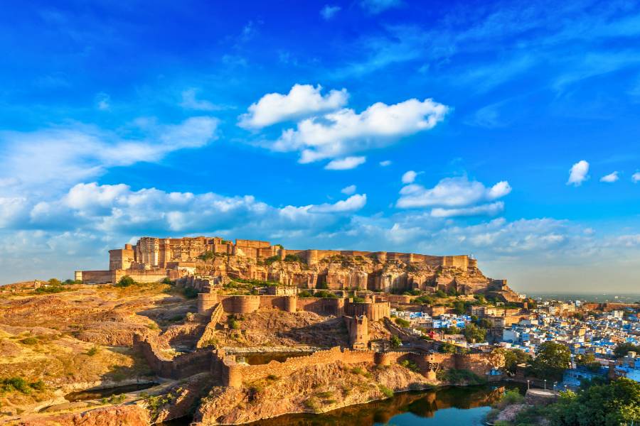 13-Day Rajasthan Forts and Palaces Tour